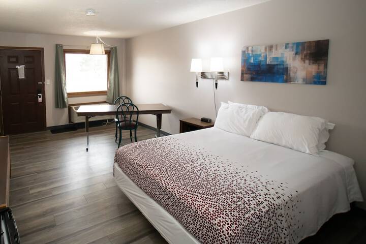 Room 12 of 31
