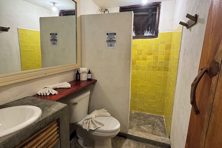 Room 126 of 172
