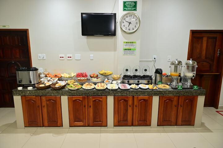 Dining 46 of 55