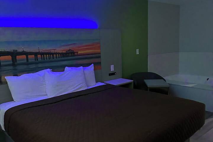 Standard | King Bed (17 of 26)