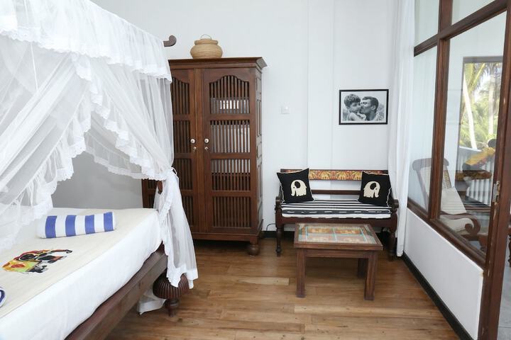 Room 44 of 139