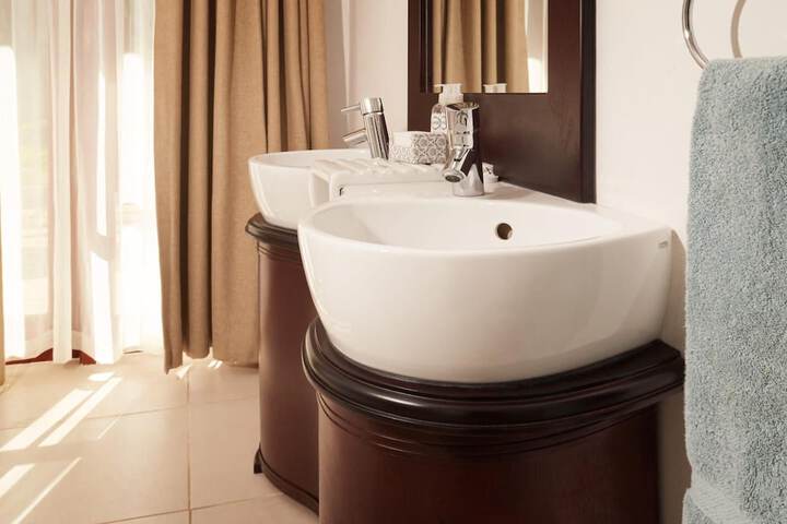 Clean Restrooms