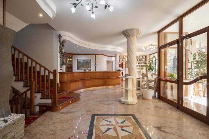 Hotel Interior 2 of 133
