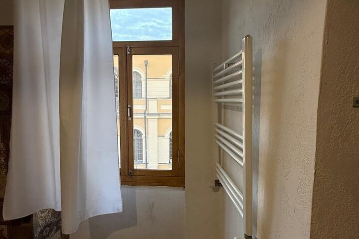 Room 88 of 120