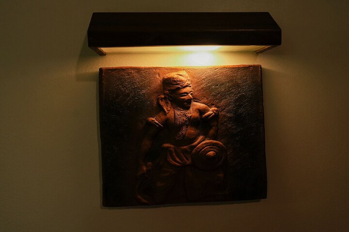 Room 19 of 138