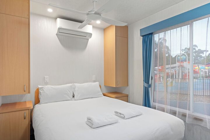 Room 27 of 150