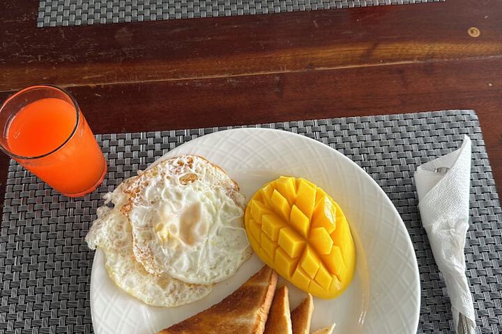 Breakfast/Coffee Service 87 of 124