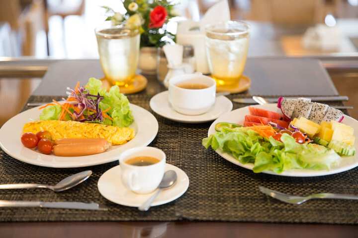 Breakfast/Coffee Service 45 of 62