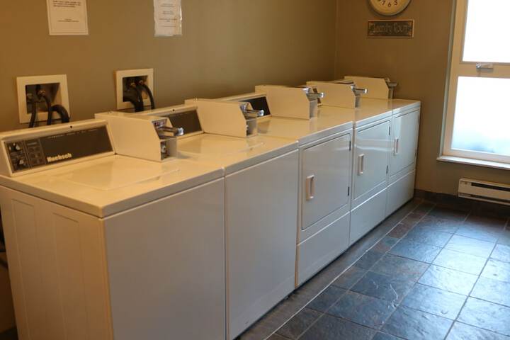 Laundry 18 of 26