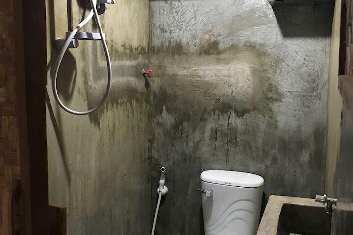 Room 25 of 43