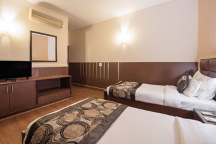 Room 29 of 31