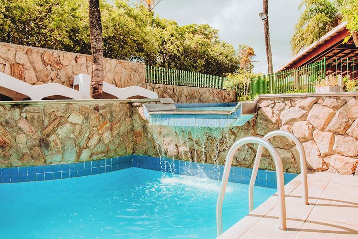 Pool Hotel