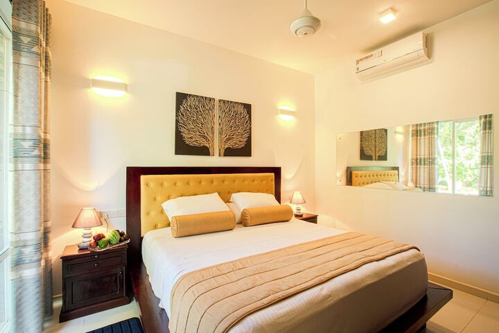 Room 2 of 61