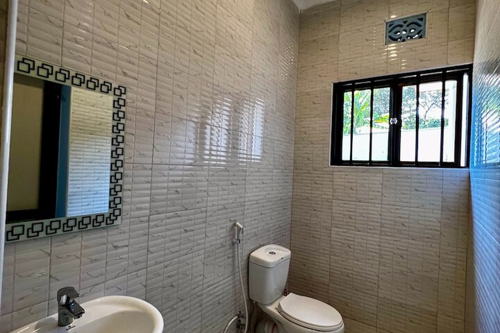 Room 15 of 20
