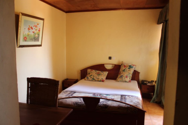 Room 14 of 31