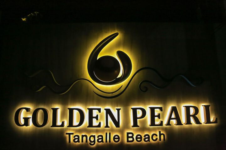 Hotel 52 of 77