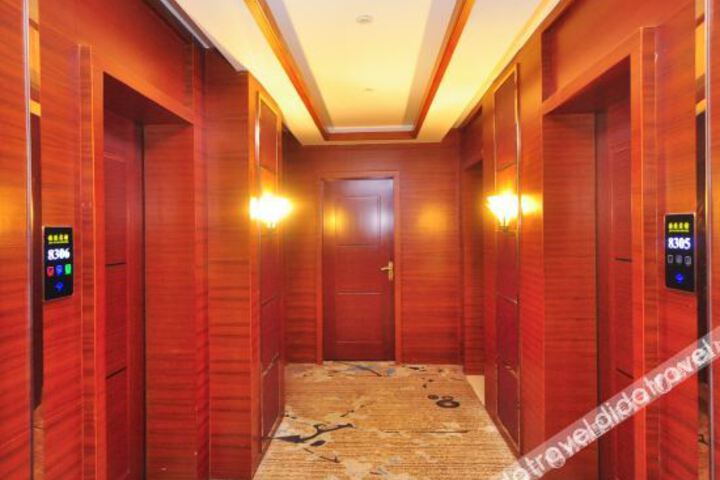 Hotel Interior 12 of 24