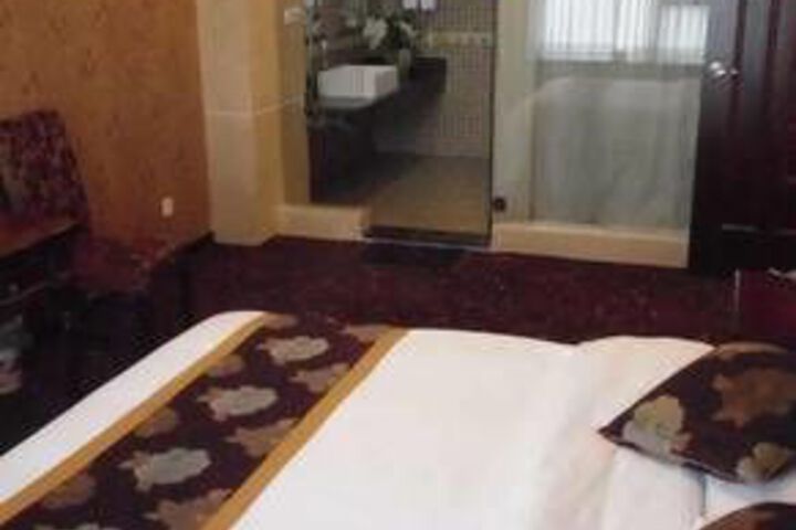 Room 19 of 23