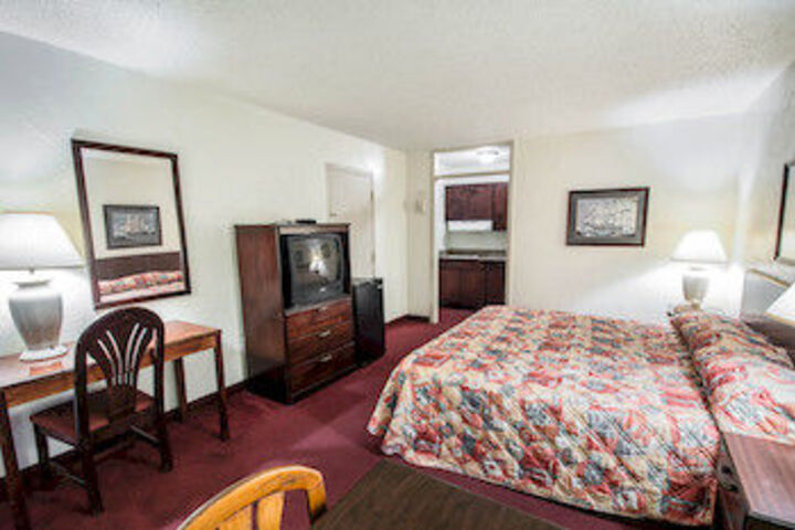 Room 9 of 51