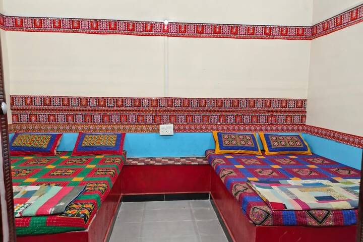 Room 18 of 49