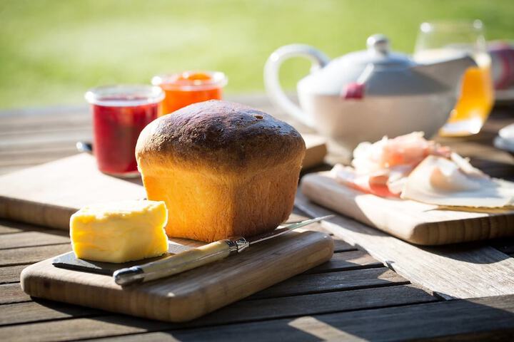 Breakfast/Coffee Service 9 of 11