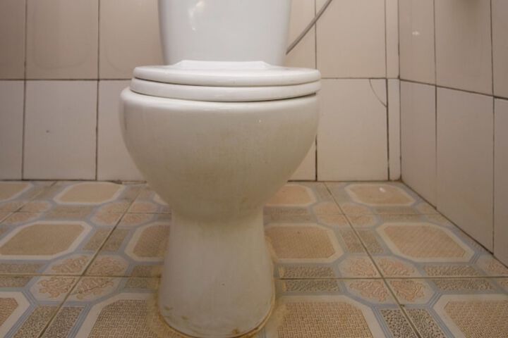 Room 15 of 23