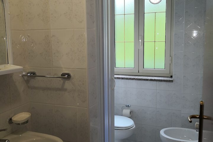 Room 29 of 68