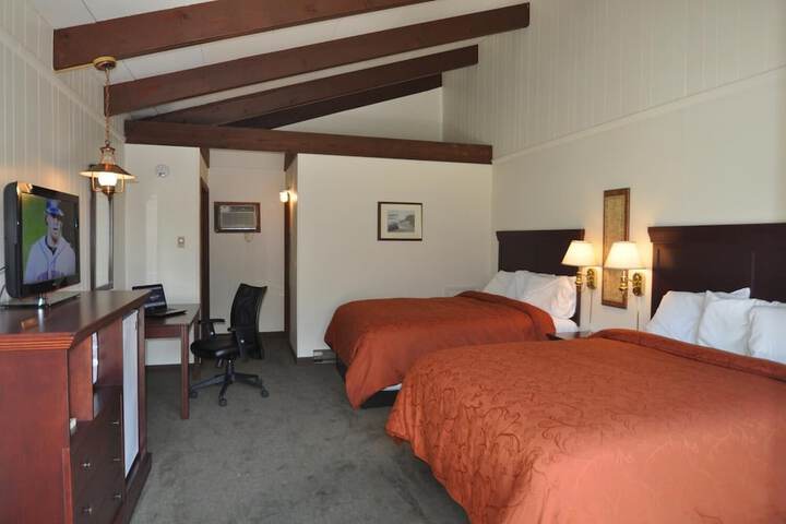 Room 21 of 108