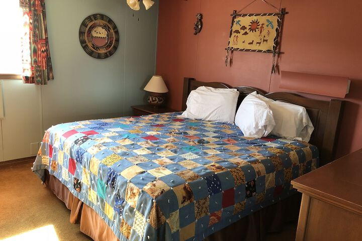 Room 9 of 48