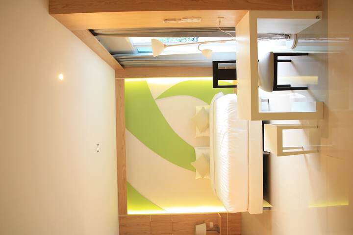 Room 5 of 41