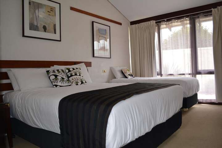 Room 25 of 51