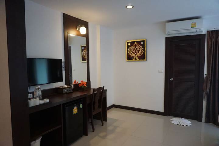Room 20 of 82