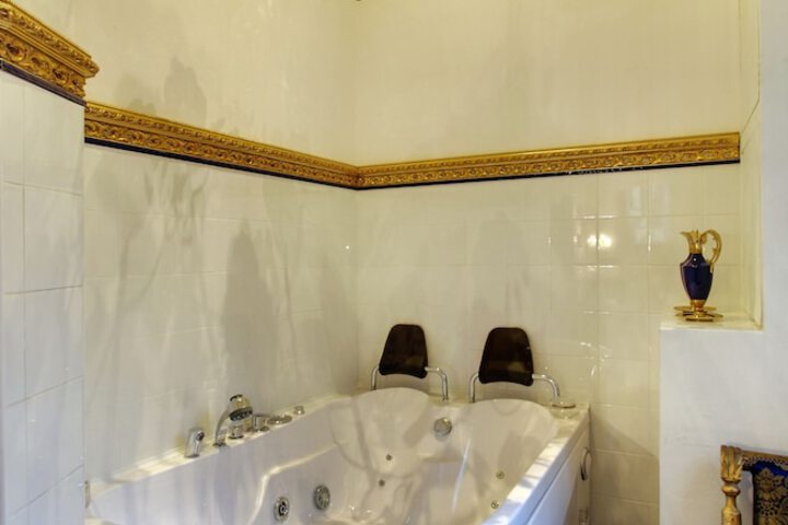 Bath Photo