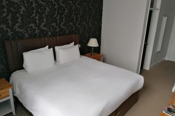 Photo 27