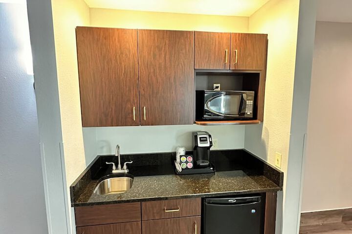 Minibar