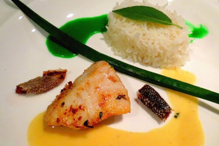 Dining 65 of 107