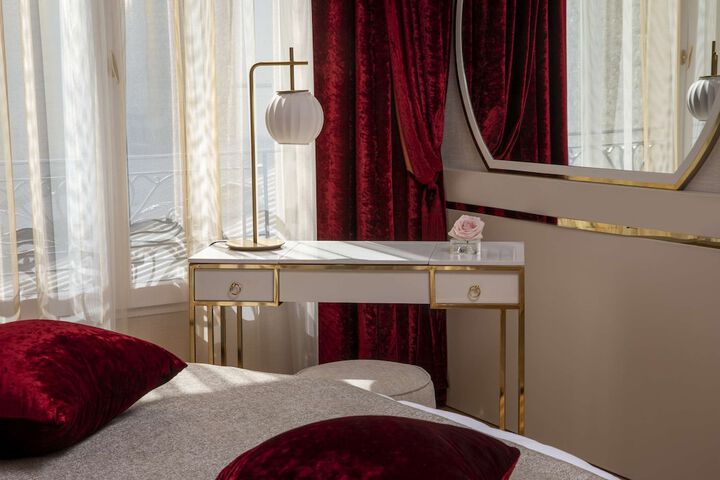Room 35 of 94