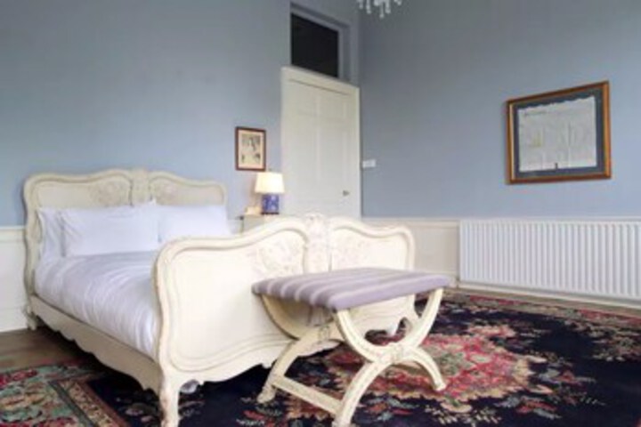 Room 21 of 25