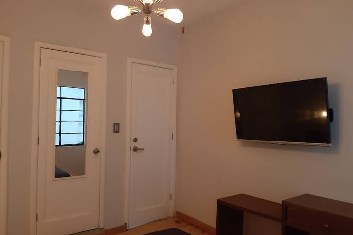 Room 8 of 54
