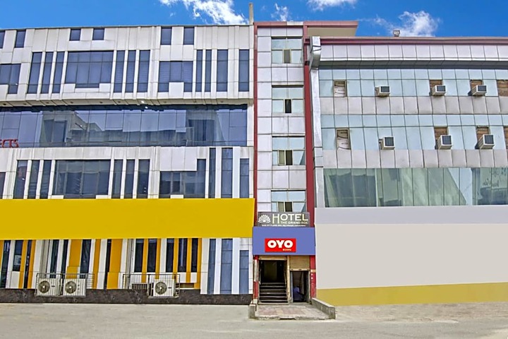Hotel O 807723 Hotel The Grand Rdc