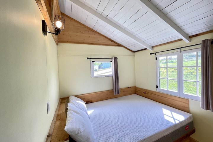 Room 35 of 139