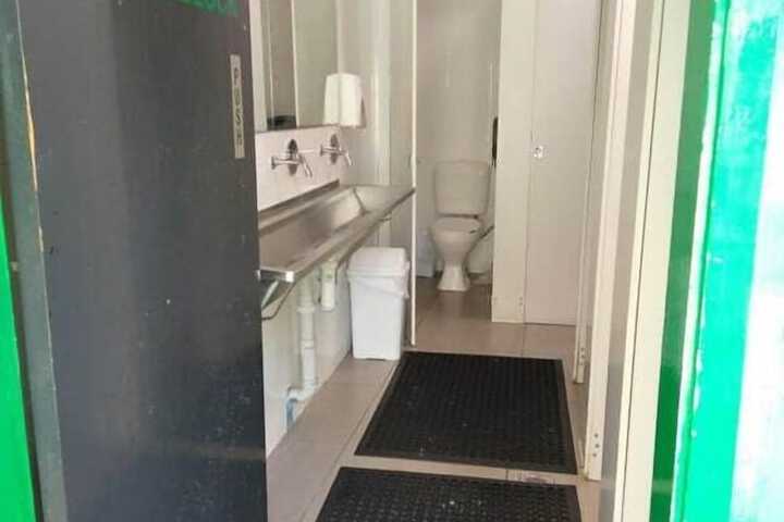 Room 13 of 26