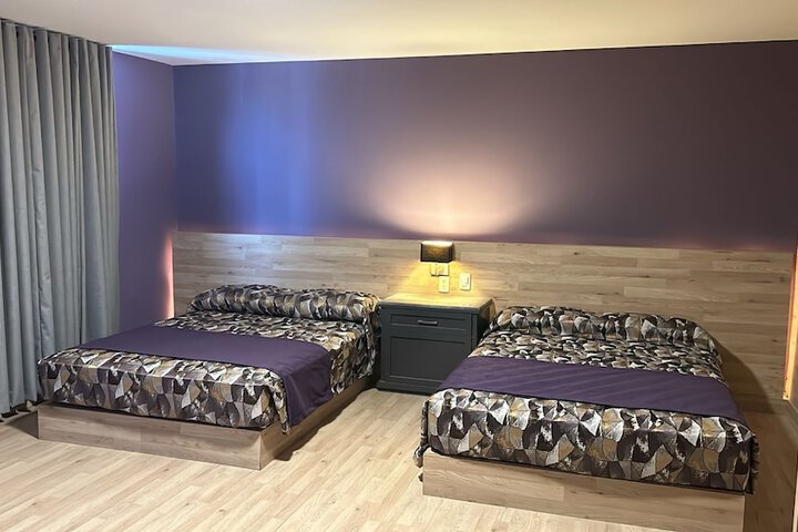 Room 2 of 13