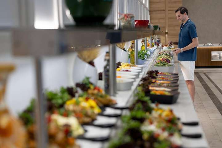 Dining 211 of 341