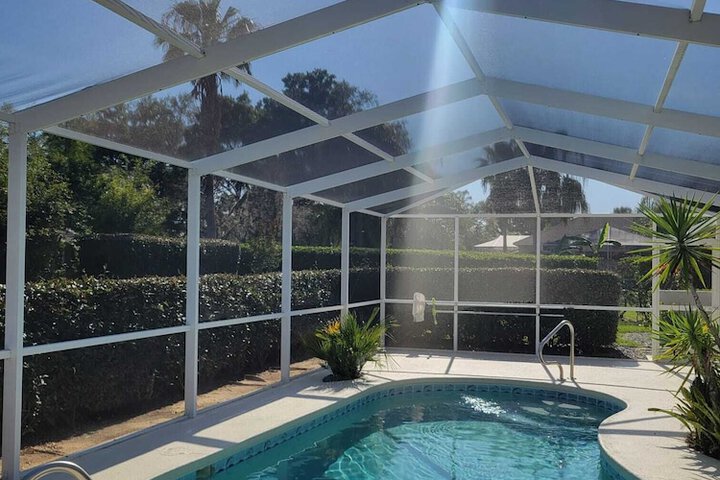 Pool 12 of 16