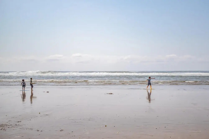 Beach 16 of 27