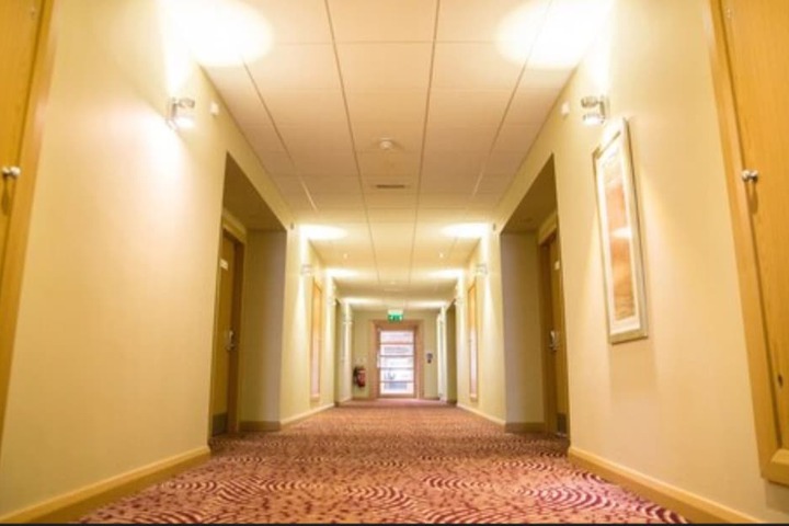 Ballroom/Hall 41 of 50