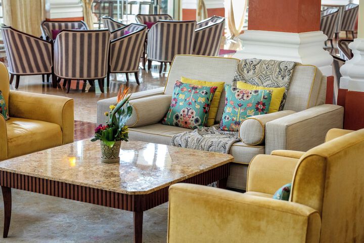 Guest Lobby