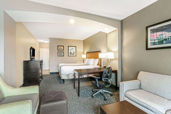 Room 22 of 41