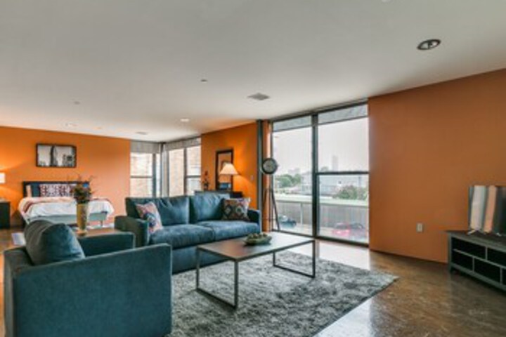 Room 11 of 26